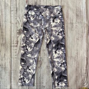 Fabletics Gray and White Collage Capri.  Size XSmall